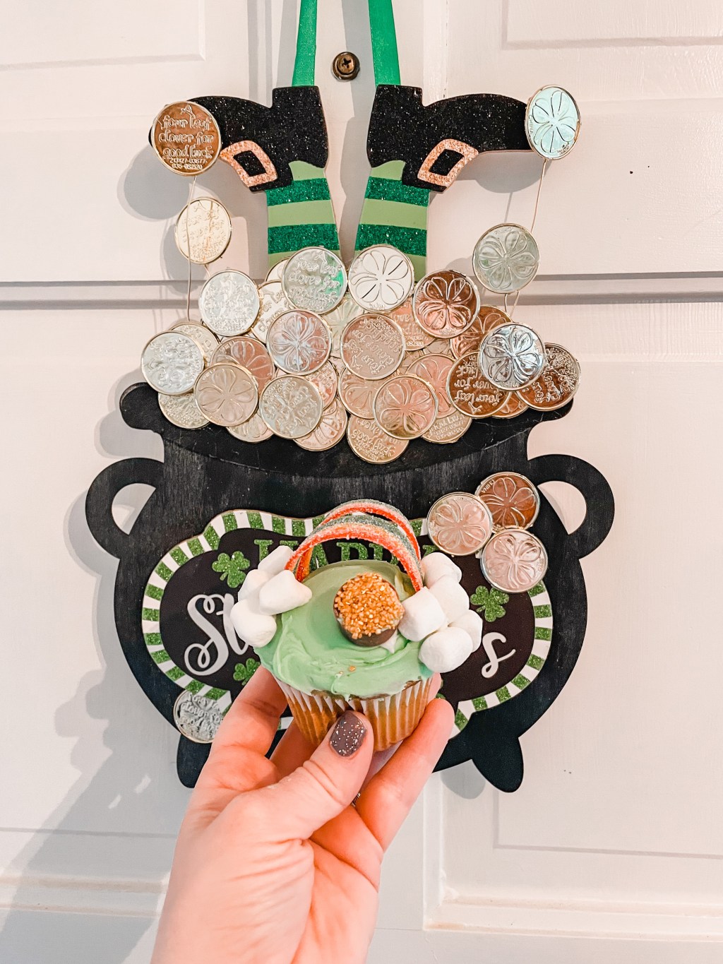 Over the Rainbow&nbsp;Cupcakes