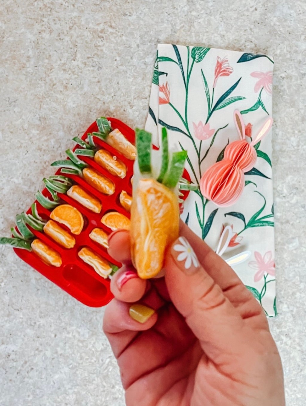 🥕 The Cutest Easter Brunch Hack: Carrot Ice Cubes for&nbsp;Mimosas